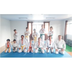 Aulas de Karatê gratuitas são realizadas em Balsa Nova